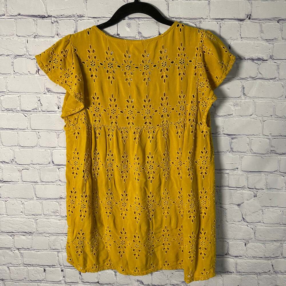 Old Navy - Picture 2 of 4